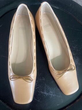 Coach Carrie Women's Leather Square-Toe Ballet Flats with Bow Made in Italy